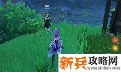 明蕴镇南部山坡岩神像附近